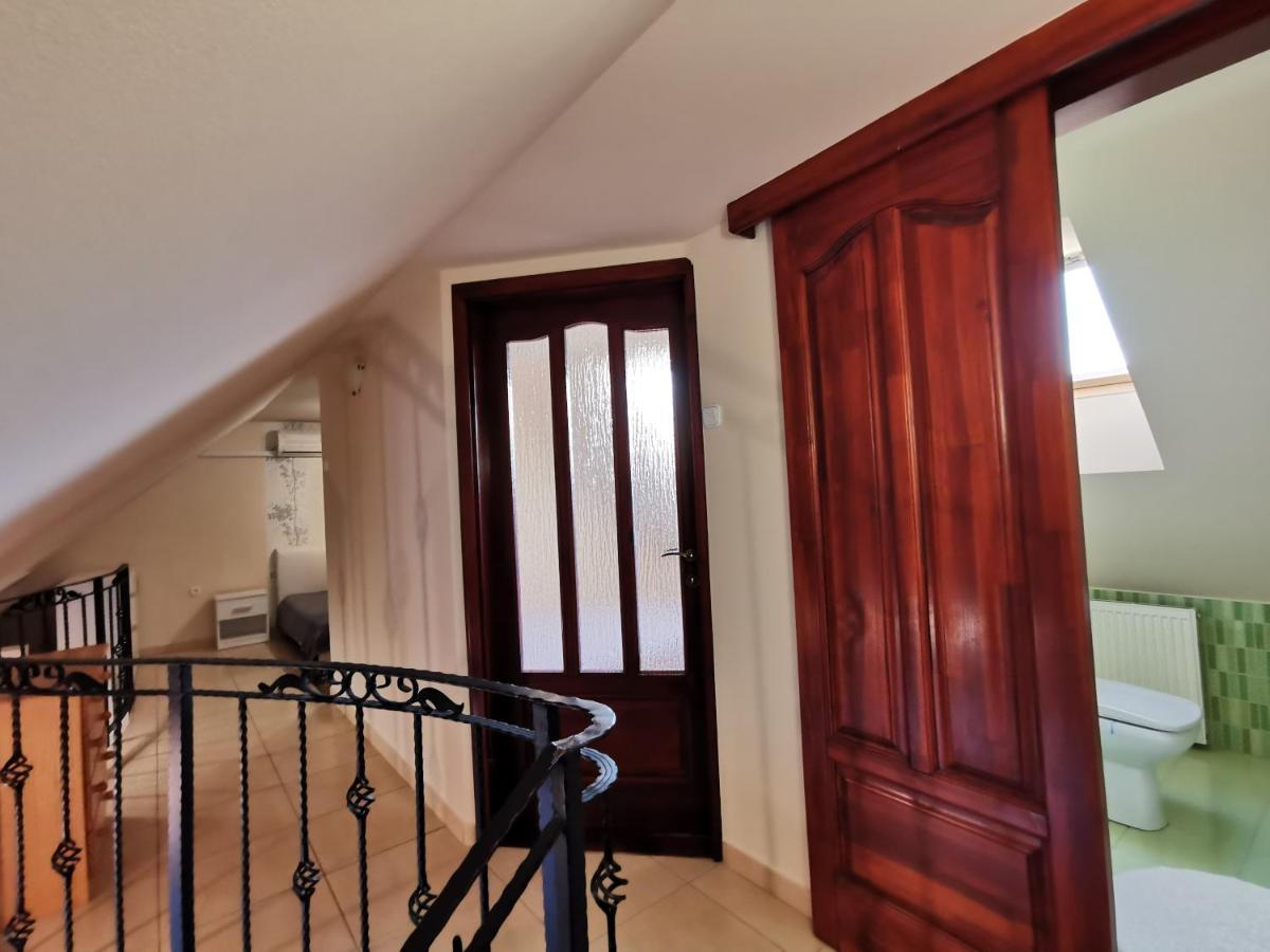 Galery Apartman Jula Exterior foto